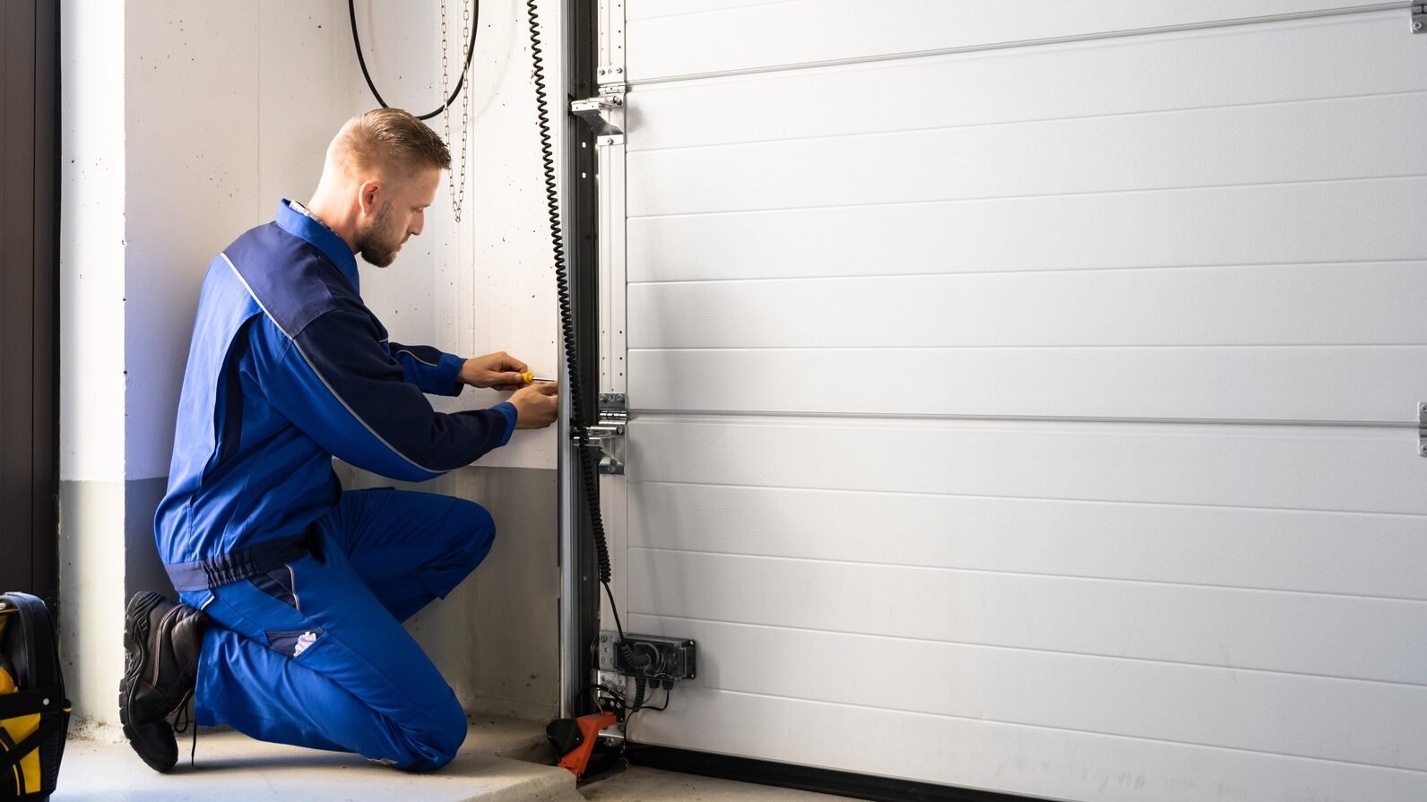 Local Garage Door Service Verification